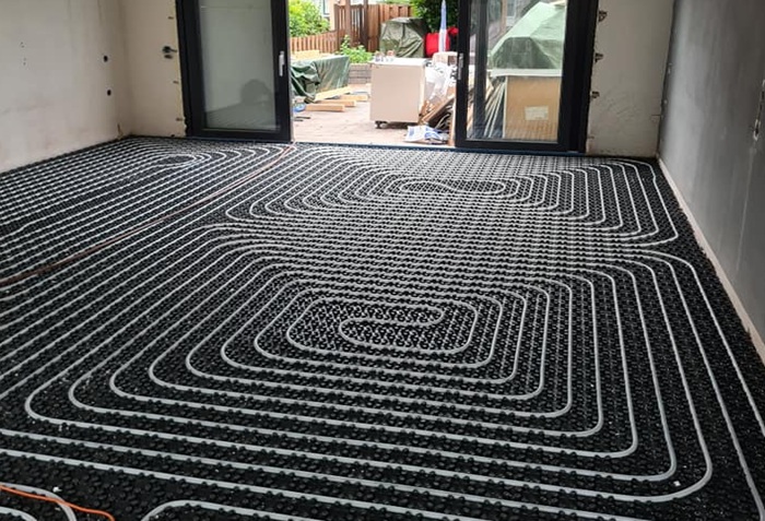 Vloerverwarming met PEX-leidingen